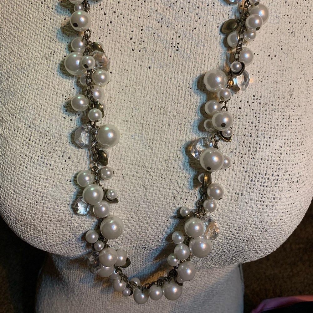Chloe + Isabel Pearl and Crystal Cluster Necklace